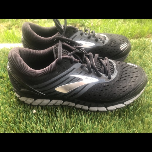 brooks ghost 18